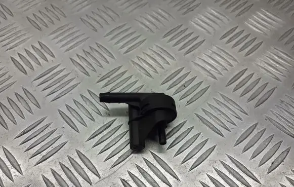 Volkswagen Polo IV 9N3 Breather valve TOPRAN116669
