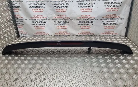Tailgate/trunk spoiler