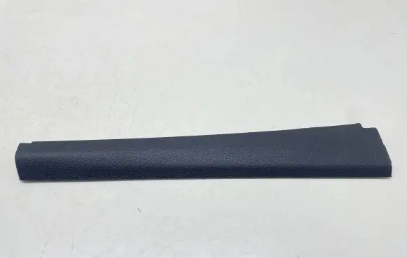 Volkswagen Golf VI Other sill/pillar trim element 1K0868223A