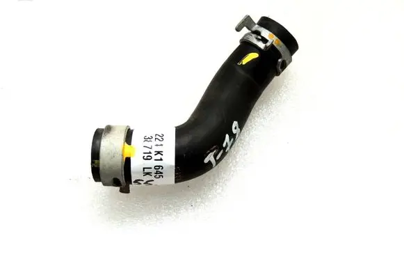 Toyota Yaris XP210 Engine coolant pipe/hose 16260F3070
