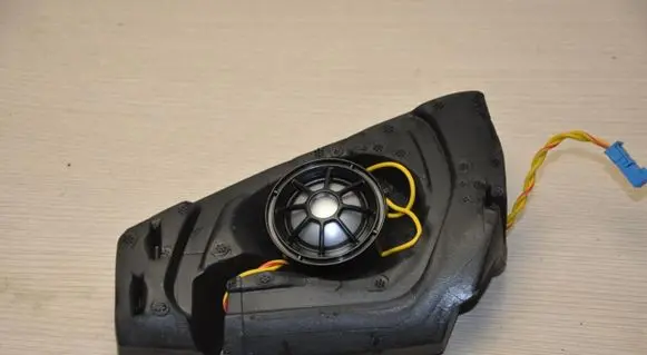 BMW 3 G20 G21 Front door high frequency speaker 7447219