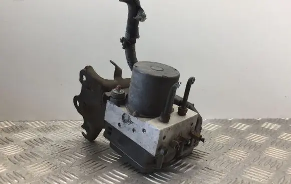 Toyota Avensis T270 ABS Pump 4454005071 0265235406