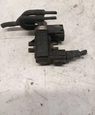 Audi A6 S6 C6 4F Turbo solenoid valve 8E0906627C 05T19 72290313