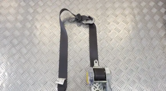 Subaru Forester SH Front seatbelt 7R3010P