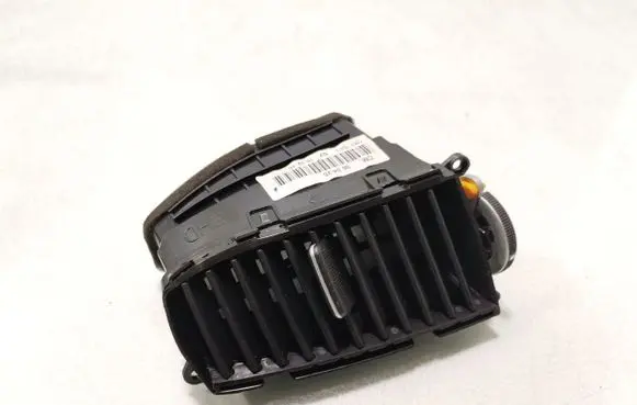 Hyundai Santa Fe Dash center air vent grill 97410-2B900