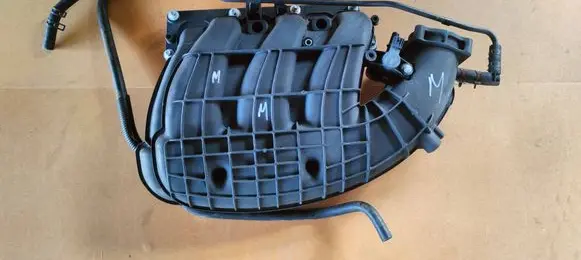 Ford Mustang V Intake manifold BR3E-9424-NA