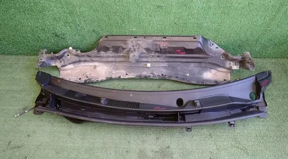 Toyota Yaris XP210 Wiper trim 55181K0020 55708K0040 55708K0030