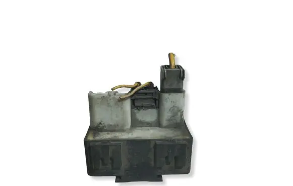 Volvo S70 V70 V70 XC Coolant fan relay 9442934 899251000