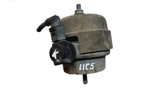 Audi A6 S6 C6 4F Engine mount bracket 