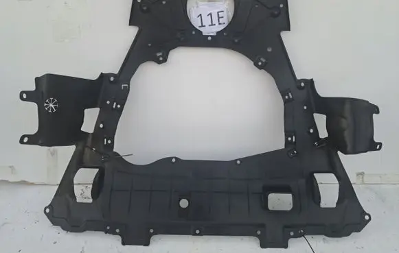Honda CR-V Center/middle under tray cover 74111TPA