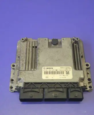 Renault Captur Engine control unit/module 0281032654 237106319R 237107476R