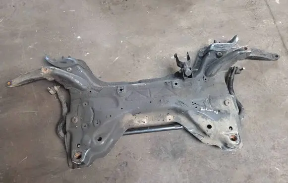 Citroen Berlingo Front subframe