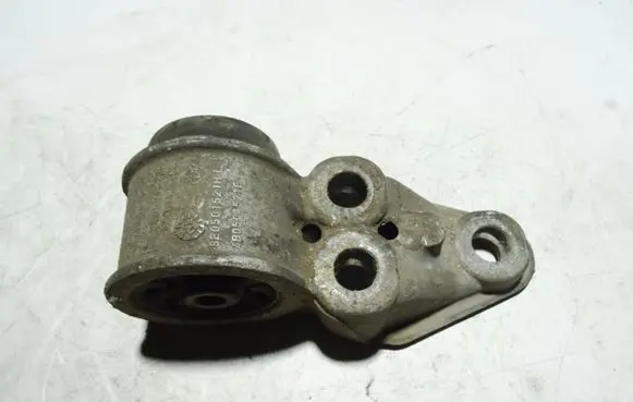 Audi A6 S6 C5 4B Rear axle beam mounts housing 8E0501521H 4B0501521E