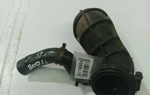 Opel Zafira A Air intake hose/pipe 