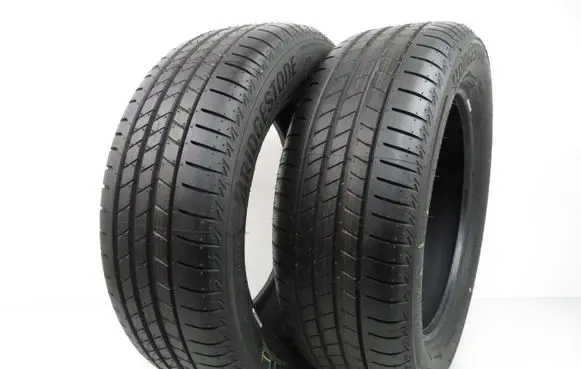 Volkswagen Golf V R16 summer tire 