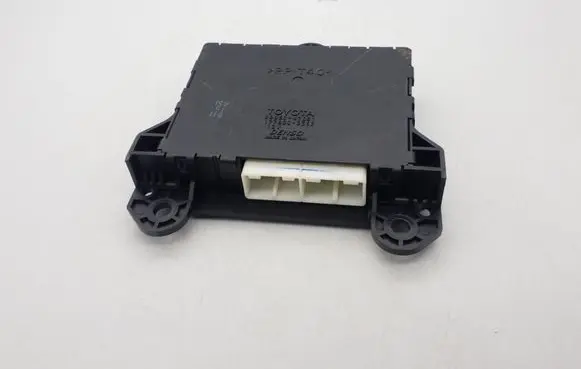 Toyota Prius (XW20) Other control units/modules 8865047051 1776003362