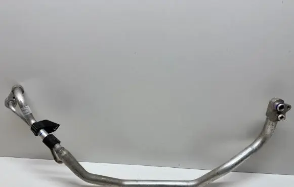 Audi Q7 4M Air conditioning (A/C) pipe/hose 4M0816738M