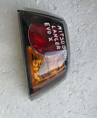 Mitsubishi Lancer X Rear/tail lights