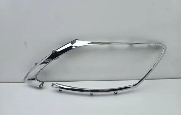 Lexus GS 300 350 430 450H Under headlight/headlamp trim 