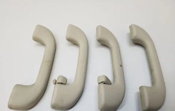 Jeep Cherokee A set of handles for the ceiling 5RG68TRMAA 5RG72TRMAA