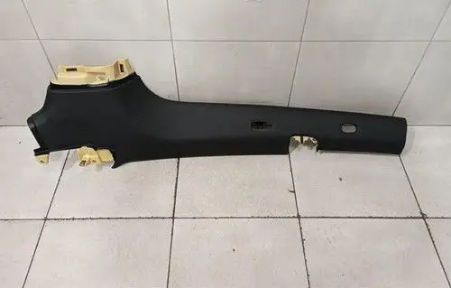 Ferrari FF Rear seat rail trim cover 87907100