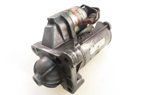 Renault Megane II Starter motor D7R49