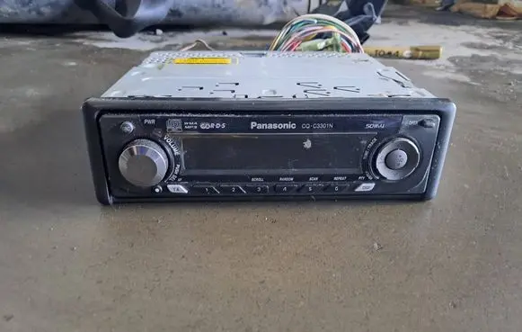 Mercedes-Benz Sprinter W906 Radio/GPS head unit trim 