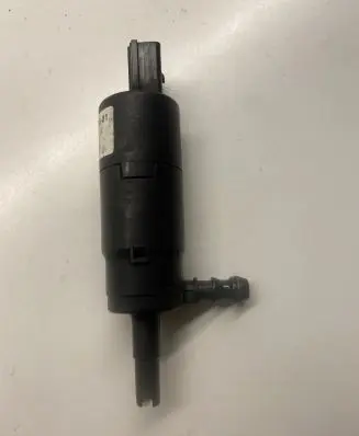 BMW 5 E60 E61 Windshield washer spray nozzle 13264010 8377430
