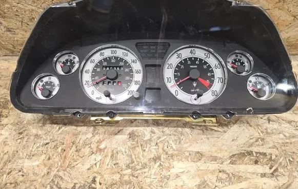 Maserati Coupe Speedometer (instrument cluster) 06007069911