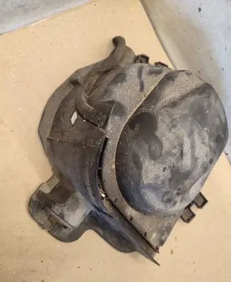 Peugeot 407 Other engine bay part 9644707080