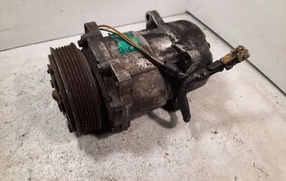 Peugeot 406 Air conditioning (A/C) compressor (pump) SD7V161227