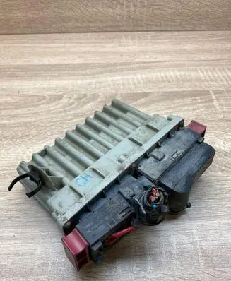 Opel Astra G Coolant fan relay 24410129 804024