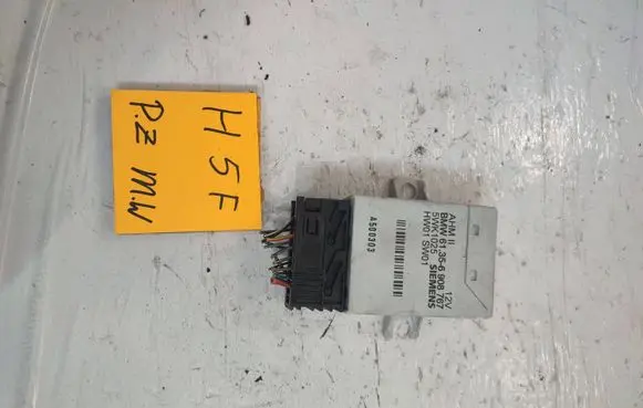 BMW 3 E46 Tow bar trailer control unit/module 61356908767 6908767 5WK1025