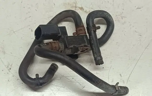 Volkswagen Tiguan Turbo solenoid valve 06F906283F 01294 70047001