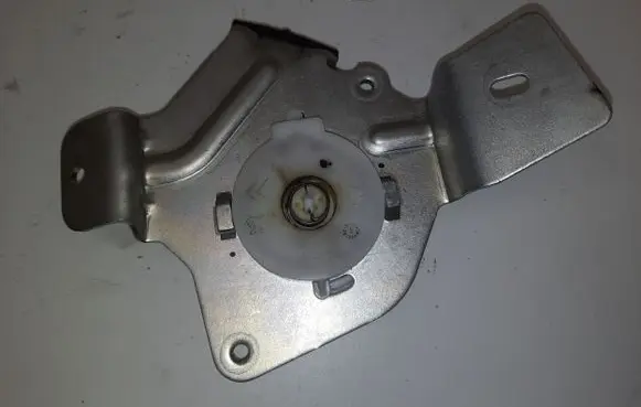 Peugeot 3008 I Tailgate check strap stopper 9683315280 5465