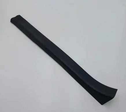 Nissan Leaf II (ZE1) Front sill trim cover 769B54NLOA