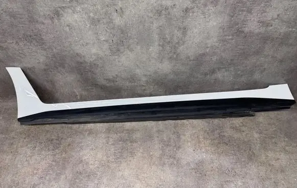 BMW i4 Thresholds for All-terrain vehicles 8737087
