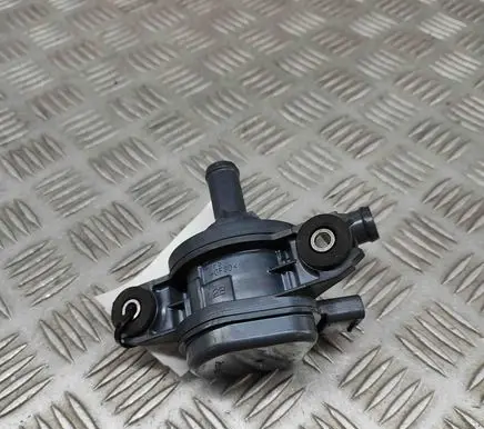 Lexus RX 450H Electric auxiliary coolant/water pump 161B047010