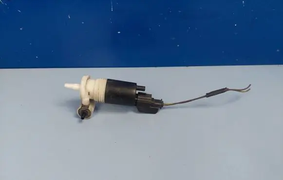 Chrysler Voyager Windscreen/windshield washer pump K55077241AB 465102