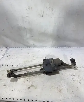Skoda Octavia Mk2 (1Z) Front wiper linkage and motor 1Z1955119C 0390241631 102SW0601