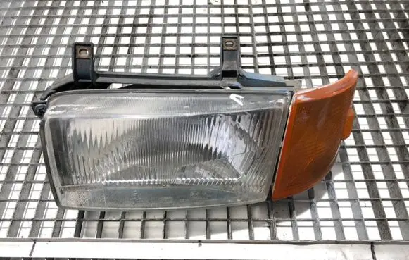 Volkswagen Transporter - Caravelle T4 Headlight/headlamp