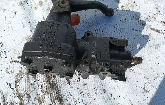 BMW 7 E38 Steering rack 8075955301 1141329