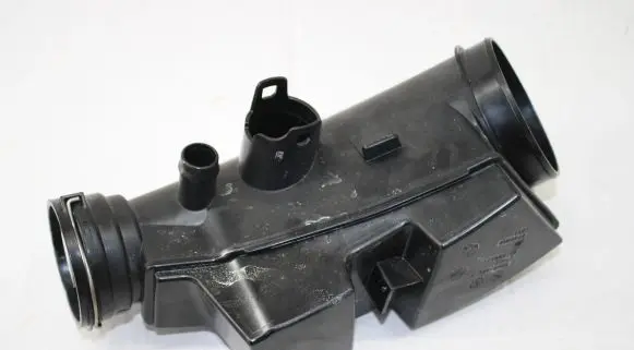 BMW X3 G01 Intake resonator 8663614