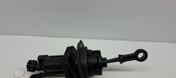 Clutch slave cylinder