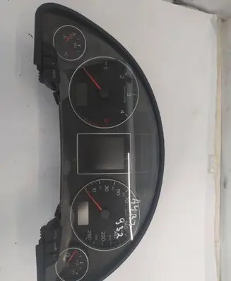 Audi A4 S4 B7 8E 8H Speedometer (instrument cluster) 8E0920932