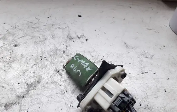 Ford Focus Heater blower fan relay 
