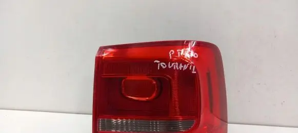 Volkswagen Touran I Rear/tail lights