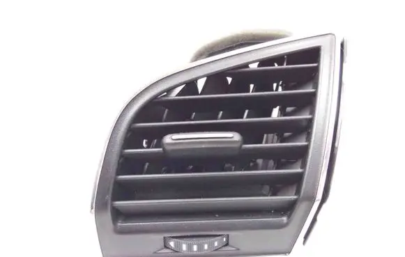 Skoda Fabia Mk3 (NJ) Dashboard air vent grill cover trim 6V0819701C