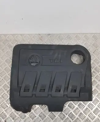 Skoda Octavia Mk2 (1Z) Engine cover (trim) 03L103925AA
