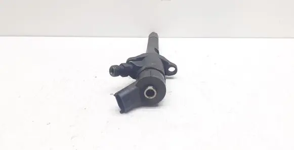 Fuel injector